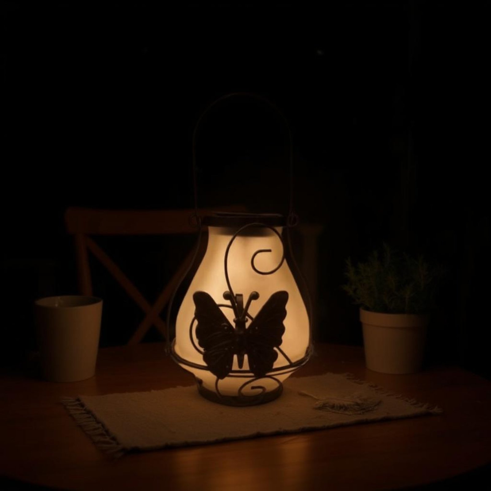 ソーラーバタフライランタン 防水バタフライソーラーランタン  - Lighting Decoration Outdoor のレビューと価格
